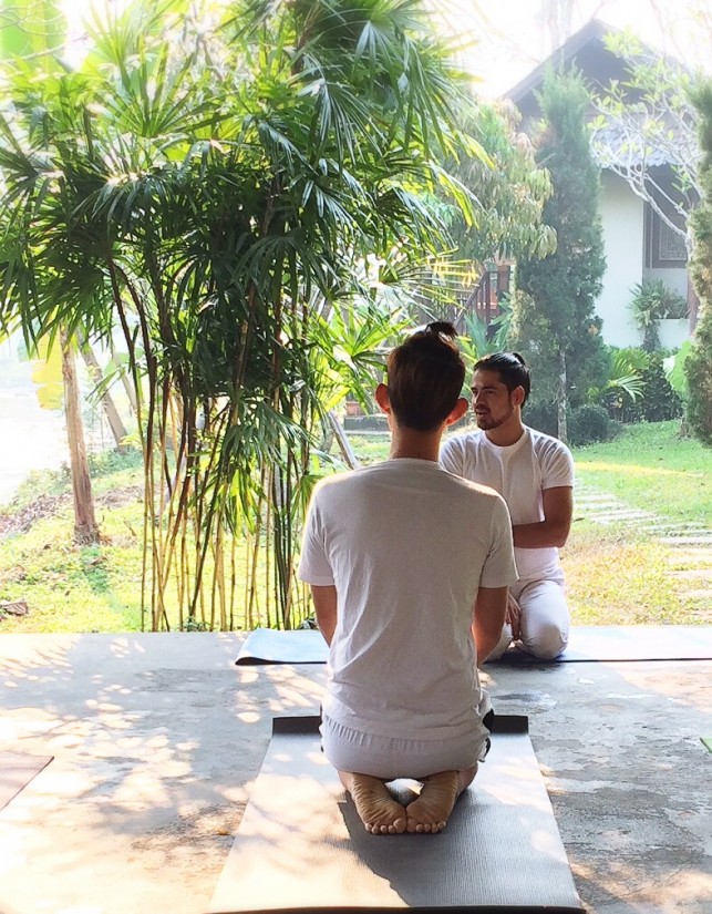 คลาสเรียนโยคะฟรี Free Lesson Hatha Yoga for Beginner 